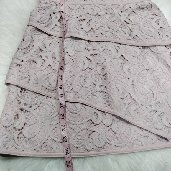 BCBGMaxazria Lavender Lace Whimsy Wedding Guest Hanah Mini Cocktail Dress Size M - Picture 11 of 12